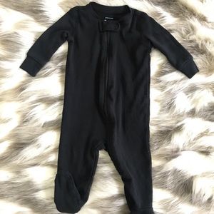 Primary footed zipper sleeper 0-3 months